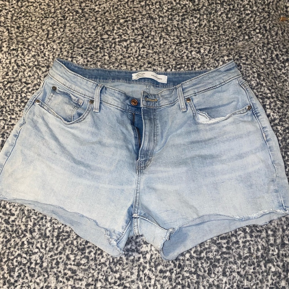Jean shorts size 16 signature by Levi Strauss
